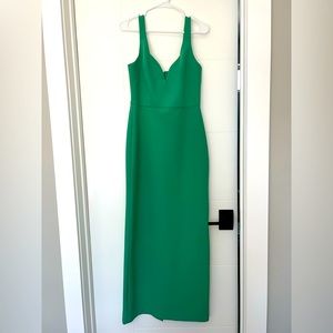 PLUNGING SWEETHEART GOWN